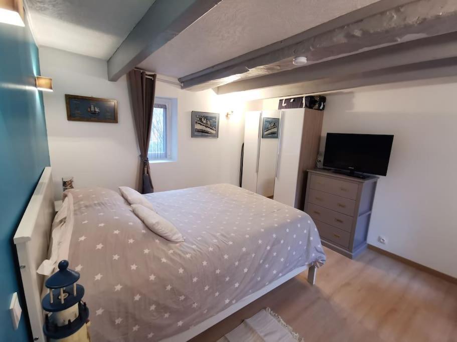 Ferienwohnung Le Rez De Jardin Honfleur Exterior foto