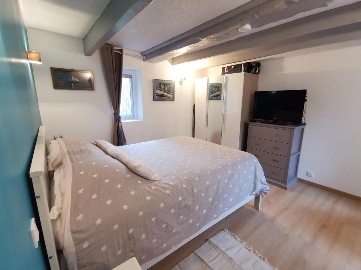 Ferienwohnung Le Rez De Jardin Honfleur Exterior foto